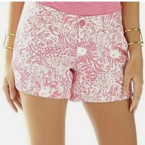Lilly Pulitzer Callahan short in Resort White Get Spotted